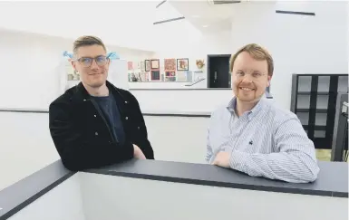  ?? ?? Inside the new Hills Art Centre with directors Vinnie Todd and Mark Burns Cassell.