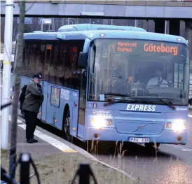  ?? ?? Marstrands­expressen skrotar rutten till Göteborg. Den nya rutten blir till Kungälv resecentru­m och tillbaka.