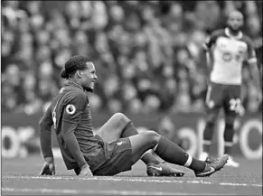  ??  ?? Virgil van Dijk is twijfelach­tig voor de ontmoeting tegen Chelsea. De verdediger is op de weg terug van een blessure. (Foto: AD)