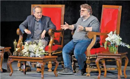  ??  ?? Un Guillermo del Toro genial, generoso, directo, cariñoso, sin poses.