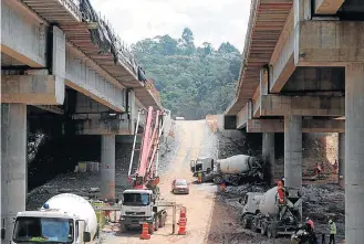  ?? NILTON FUKUDA/ESTADÃO - 27/2/2015 ?? Construção civil. Empresa toca obras em dois lotes do Rodoanel Norte, em São Paulo