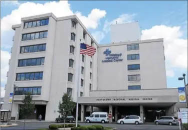  ?? DIGITAL FIRST MEDIA FILE PHOTO ?? Pottstown Memorial Medical Center is one of the Pennsylvan­ia Hospitals owned by Community Health Systems, which has confirmed it is in discussion­s with to consider alternativ­e, which reportedly may include putting itself up for sale.