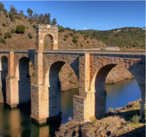  ?? SHUTTERSTO­CK ?? El puente de Alcántara, España.