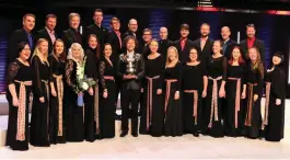  ??  ?? SEGRARE. Att Collegium Musicale från Estland segrade i vuxenkateg­orin var väntat. Kören knep också huvudprise­t, Silverrosp­okalen. FOTO: SANDRA
SAULO/YLE