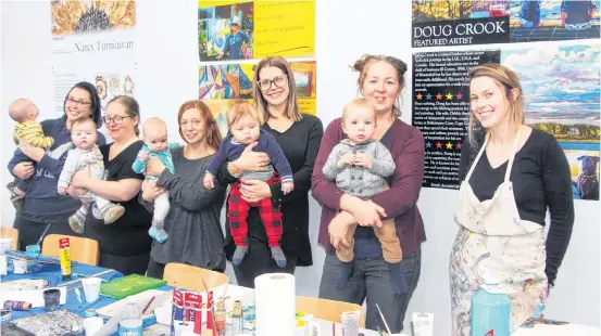  ?? Richard Mackenzie ?? Chloe Sinclair-fortin (right) has run an arts program at the Art House for moms and caregivers and babies. It concluded this month but may be offered, once again, in the New Year.