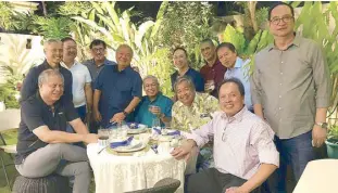  ??  ?? Despedida for Dindo and Emy. (From left) Choy Cojuangco, Joel Ferrer, Ike Lopez, Ed Ramirez, Monet Posadas, Benjie Guevara, Dindo Barrios, Noel Canivel, Boy Favis, Butch Meily, Chito Manalo and Johnny Filart.