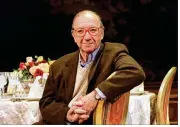  ?? THE NEW YORK TIMES FILE 2000 ?? Playwright Neil Simon, a master craftsman of American theater since 1961 , died Sunday at 91 of complicati­ons from pneumonia.