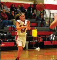  ?? JOHN BREWER - ONEIDA DAILY DISPATCH ?? Morgan Brewer fires a pass to a teammate during a VVS win over Waterville on Thursday, Dec. 28.