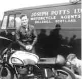  ??  ?? Below: Bob and the Junior Potts machine giving the works teams the scare of their life at the 1955 TT.