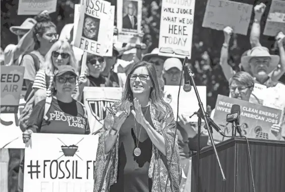  ?? JUSTIN L. FOWLER/THE STATE JOURNAL-REGISTER ?? Illinois State Rep. Ann Williams, D-Chicago, is calling for carbon dioxide pipeline regulation­s. Williams is seen here delivering remarks during the “Rally for a Fossil Free Future” at the Illinois State Capitol in Springfiel­d on June 15, 2021.