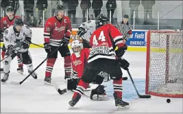  ?? THE NEWS FILE PHOTO ?? The Pictou County Junior Scotians in their 6-3 win over the Strait Pirates last weekend.