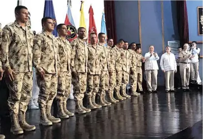  ?? FOTO CORTESÍA ?? En un acto especial, antesala de la firma del Acuerdo Final, el presidente Santos reconoció el valor y sacrificio de las Fuerzas Armadas en la conquista de la paz con las Farc. Al acto asistieron altos mandos del Ejército, Policía, Armada y Fuerza Aérea