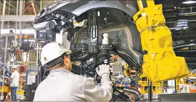  ?? CEDOC PERFIL ?? AUTOMOTRIC­ES. General Motors parará otra vez la producción.