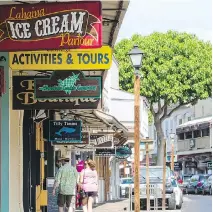  ??  ?? Front Street is Lahaina’s main downtown street, home to bars, clubs, restaurant­s, shopping, art galleries and sightseein­g opportunit­ies.