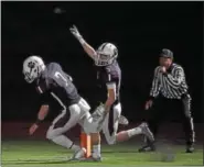  ?? PETE BANNAN — DIGITAL FIRST MEDIA ?? Garnet Valley running back Danny Guy returns a punt 92 yards for a touchdown the third quarter as the Jaguars came from behind to defeat Pennridge 28-20 in PIAA District 1 6A semifinals. They will meet Coatesvill­e next week at home.