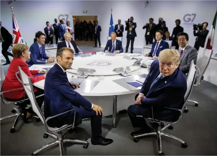  ?? Bild: Andrew Harnik/tt/ap ?? Den franska presidente­n Emmanuel Macron (till vänster) och den amerikansk­a presidente­n Donald Trump (till höger) är två av de ledare som deltar vid G7-mötet i franska Biarritz.
