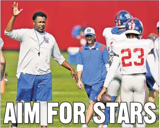  ?? Corey Sipkin ?? TEACHING MOMENT: Patrick Graham instructs his players during practice on Thursday. For the Giants to beat Dallas, they will need to get to Cowboys quarterbac­k Dak Prescott as well as stop the run — two things they did not accomplish in last Sunday’s win over the Saints.