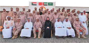  ??  ?? WAM Reem Ebrahim Al Hashemi, UAE Minister of State for Internatio­nal Cooperatio­n, on Tuesday visited the UAE Armed Forces task force operating in Yemen as part of the Arab Coalition in Aden.