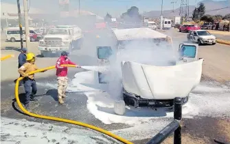  ?? GUSTAVO VARGAS ?? El efectivo
no fue alcanzado por las llamas