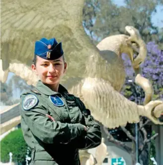 ?? FOTOS: ERNESTO MUÑOZ ?? Dalia Teresa Garduño Ortiz, una de las primeras piloto aviador con que cuenta las Fuerzas Armadas/