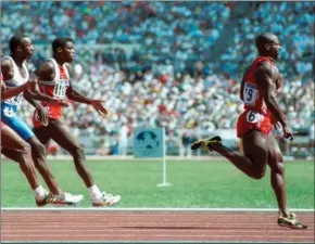  ?? FOTO: RITZAU SCANPIX ?? Ben Johnson forrest i det legendaris­ke 100 meter- finale løb i 1988.