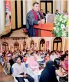  ??  ?? University of Peradeniya Dean/ Faculty of Dental Sciences Professor Upul B. Dissanayak­e addressing the gathering