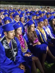 ?? EDWIN DELGADO PHOTO ?? The Southwest High School class of 2016 had their commenceme­nt ceremony on Thursday night. This year the school will reach 20 years of existence.