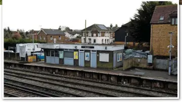  ??  ?? Newington is the last station on the main line (from the Gillingham direction) before a Parly Train takes the Western Junction Curve for the branch to Sheerness. Newington’s two platforms are some distance apart, with the main station building on Platform 1, a shelter on Platform 2, and an open footbridge connecting them.