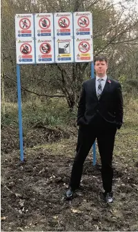  ??  ?? Anger MP Steven Paterson has hit out at the erection of ‘keep out’ signs on Gillies Hill