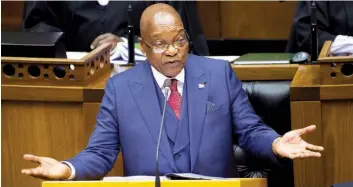  ??  ?? RODGER BOSCH | AFP Futuro do Presidente da África do Sul é discutido esta semana no Parlamento