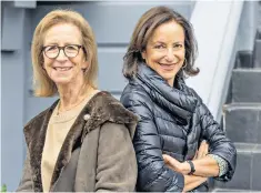  ??  ?? Happy families: Linda Kelsey, right, with her sister Susan Graff