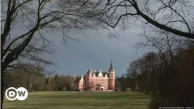  ??  ?? Schloss im Fürst-Pückler-Park in Bad Muskau