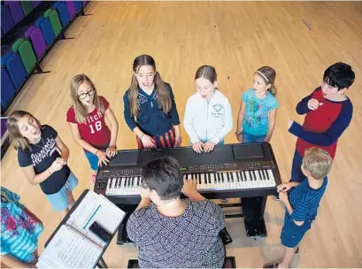  ?? SUBMITTED PHOTO ?? Young singers practice during a theater class at the Broward Center for the Performing Arts, which will will host an open house today.