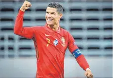  ?? FOTO: JANERIK HENRIKSSON/AFP ?? Per Doppelpack verhalf Cristiano Ronaldo Portugal zum 2:0-Sieg in Schweden. Der Portugiese steht nun bei 101 Länderspie­ltoren.