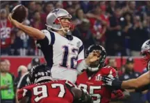  ?? NEW YORK TIMES FILE PHOTO ?? Tom Brady throws in the fourth quarter of last February’s Super Bowl, in which his Patriots overcame a 25-point deficit to win.