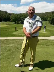  ?? (Photo M.L.M.) ?? Frédéric Orselli, professeur de golf à Opio-Valbonne, et initiateur de L’Open golf organisati­on académie.