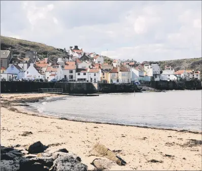  ?? PICTURE: GERARD BINKS ?? PICTURE POSTCARD: The beach at Staithes, which may not reach tough new European standards