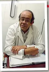  ??  ?? Hace más de una década que este médico atiende a las personas afectadas por el glifosato. Ingresó a la causa porque quiere que se prohíban las fumigacion­es. ROBERTO LESCANO