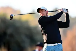  ??  ?? Jamie Elson on his way to a five-under 67 and the lead going into the final round of the Jo'burg City Masters. (AN photo)