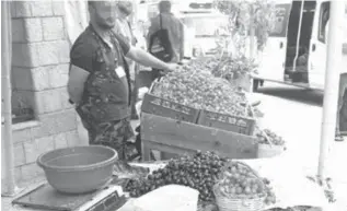  ??  ?? La fête de la cerise et des produits du terroir a tenu ses promesses