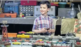  ??  ?? Besserwiss­er und Genie: Der Neunjährig­e nervt als „Young Sheldon“seinen Bruder und die Mitschüler – um 18.30 Uhr in ORF 1 zu sehen.