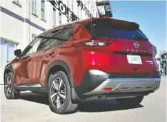  ??  ?? David Booth says he likes the exterior of the 2021 Nissan Rogue Platinum, but Nadine Filion
writes that “there’s nothing sexy here.”