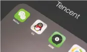  ?? ANTHONY KWAN / BLOOMBERG ?? Apps WeChat, QQ, JOOX and Tencent News are all part of Tencent, a Chinese company known to filter informatio­n. That filtering appears to be happening in Canada too.