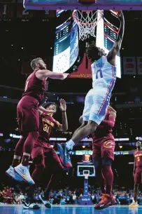  ?? MATT SLOCUM/AP ?? The 76ers’ Tyrese Maxey scored 21 points on 9-of-11 shooting in 15 first-half minutes vs. Cleveland.