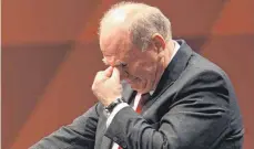  ?? FOTO: DPA ?? Uli Hoeneß erlebt einen Abschiedsa­bend mit großen Emotionen.