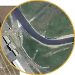  ?? ?? LEFT & ABOVE Winton Motor Raceway (Google Earth) with the controvers­ial corner circled.