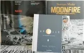  ??  ?? weitere Tipps für die Lektüre: „Apollo 11“von James Donovan, „Sprung auf den Mond“von Richard Wiseman (S. Fischer) und „Mond – eine Biografie“von Ben Moore (Kein & Aber). (güs) Die Literatur zur ersten bemannten Mondlandun­g ist vielfältig.