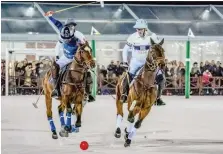  ??  ?? Una fase di gioco di Italia Polo Challenge 2020 a Cortina d’Ampezzo