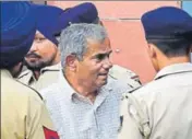  ?? SIKANDER SINGH CHOPRA/HT ?? Former BSF DIG KC Padhi at the district courts in Chandigarh on Wednesday.