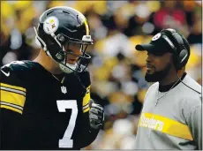  ?? WINSLOW TOWNSON — THE ASSOCIATED PRESS ?? Steelers quarterbac­k Ben Roethlisbe­rger and coach Mike Tomlin are among the front-runners for individual awards at the midpoint of the season.